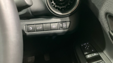 Toyota C-HR 1.8 Hybrid Design 5dr CVT Hybrid Hatchback